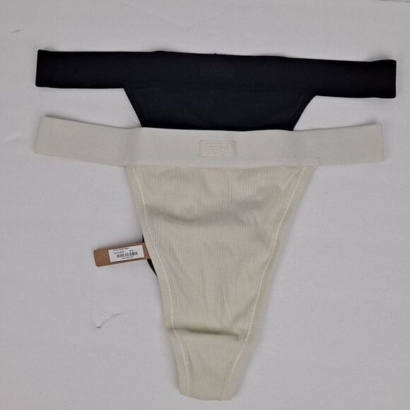 2 pair SKIMS ladies thongs NWT - Picture 1 of 12